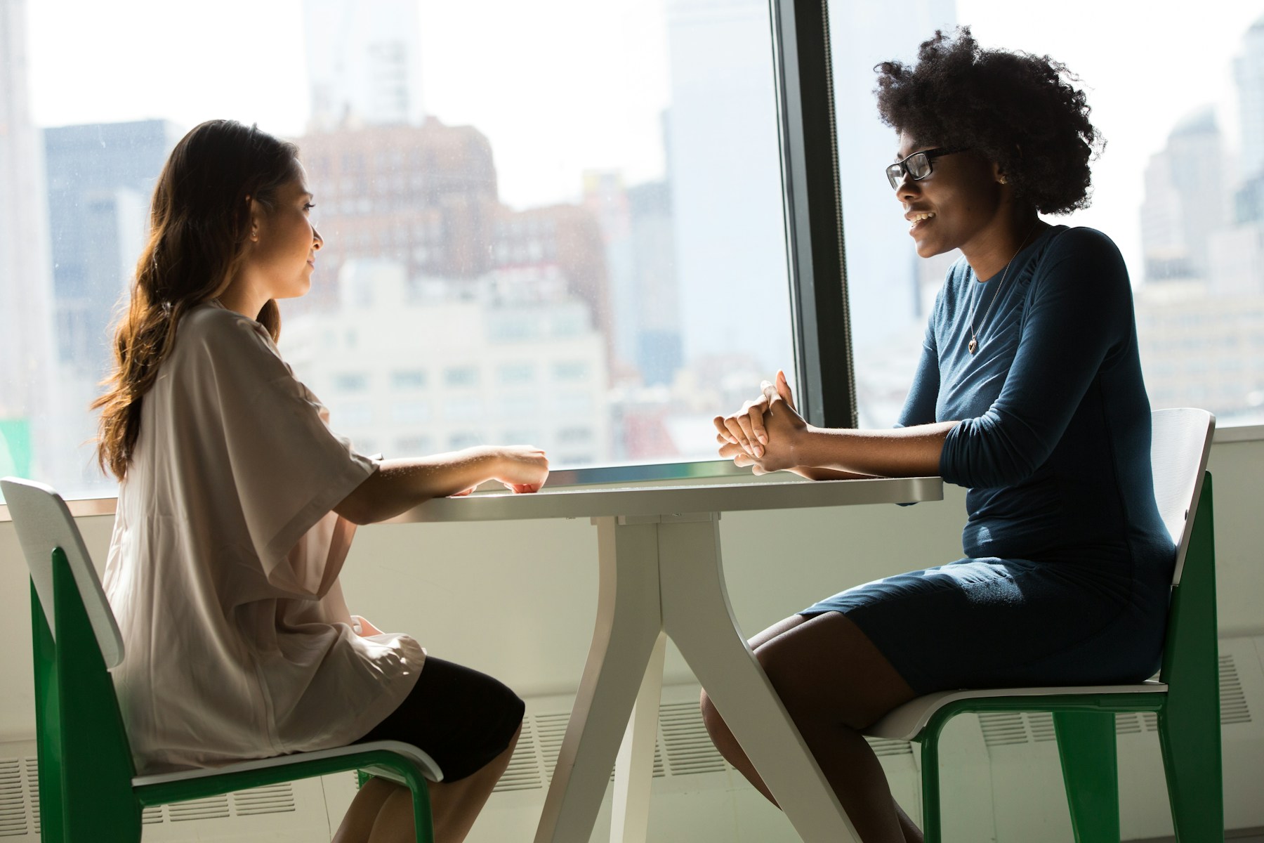 A reader and a student in conversation
